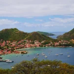 Où a été tournée la cultissime mini-série italienne La Caverne de la Rose d’Or ? 