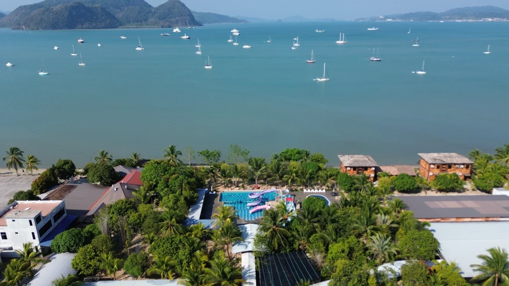 vue drone hotel de baron