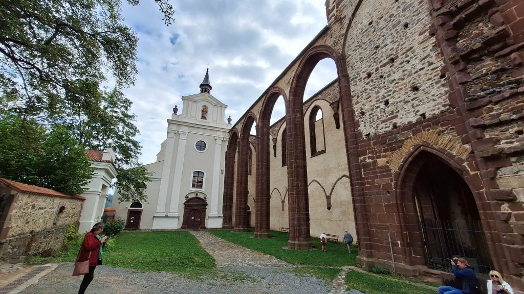 Abbaye de Sasau en vrai